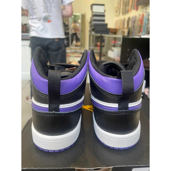 Jordan 1 Mid Dark Iris SZ 2.5 - Picture 3 of 9